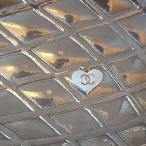 Gold Tone Heart Charm